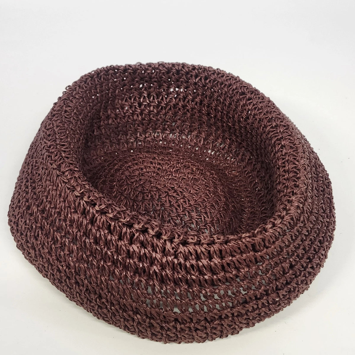 Women's Burgundy Woven Straw Cloche Sun Hat Rolled Brim Open Weave One Size Vtg