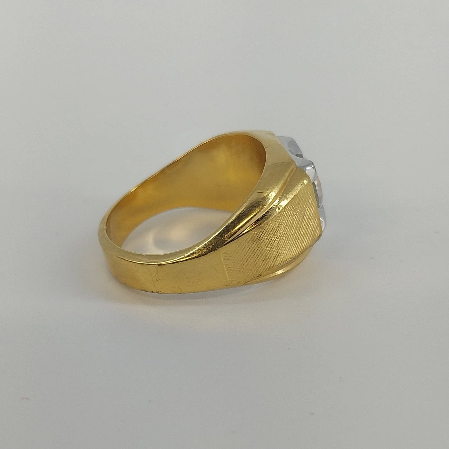 LIND Solitaire Ring 14K HGE CZ Gold Tone Men's Size 9 Statement Ring Vintage