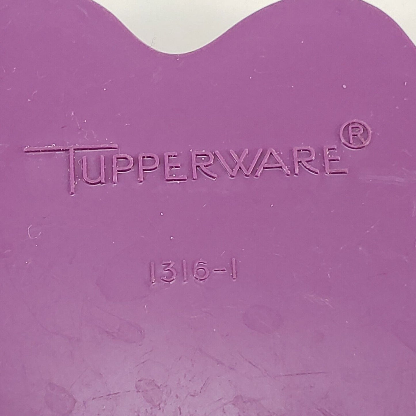 Vintage Cookie Cutters 13 Pc Foose Tupperware Mixed Set