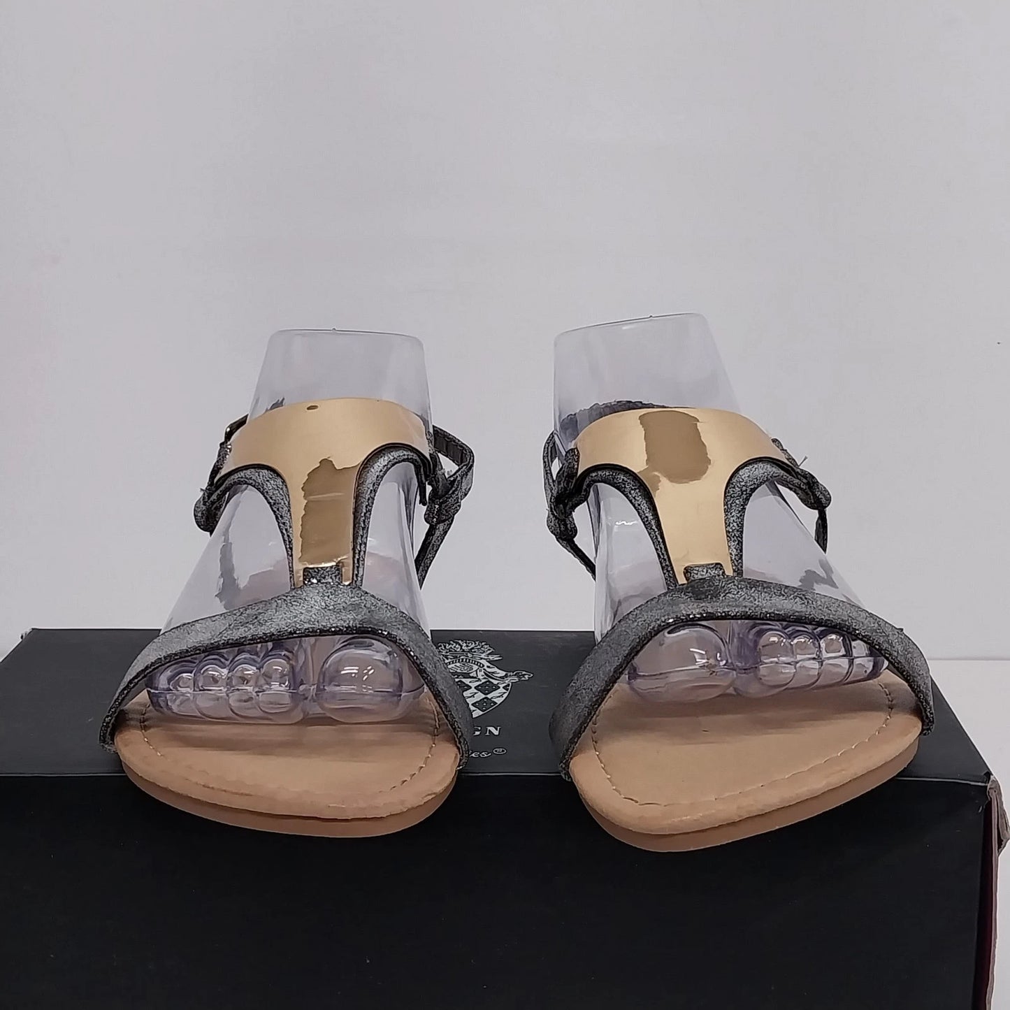 Design By Jacobies Darlene-5 Pewter Gold Strappy Sandals Womens 8T