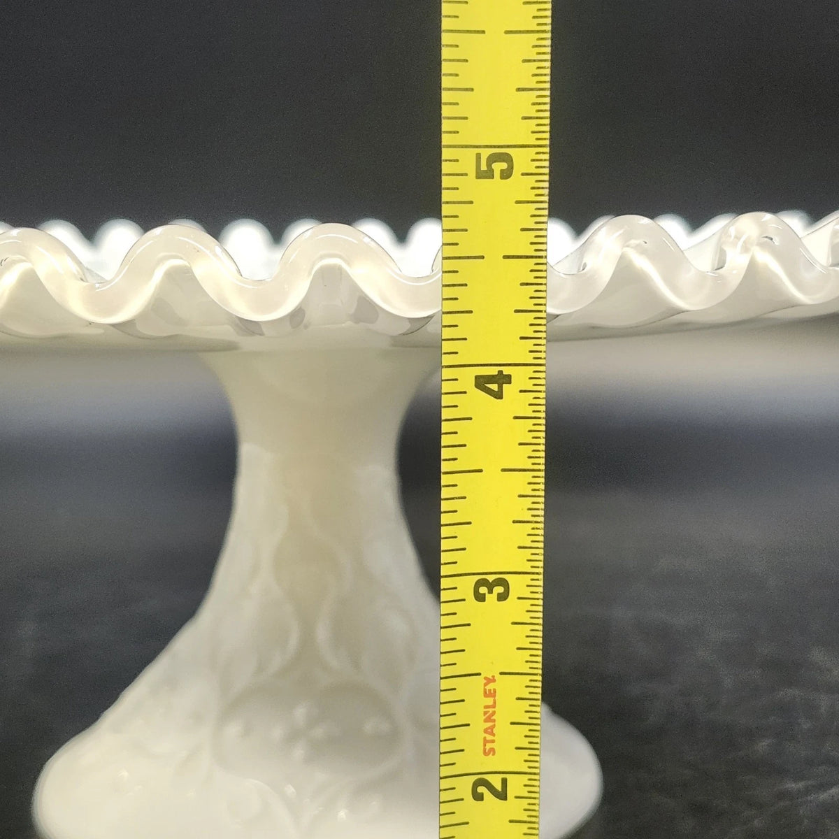 Fenton Silver Crest Spanish Lace Milk Glass Pedestal Cake Stand 11" Vintage