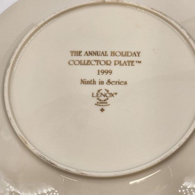 Lenox 1999 Annual Collector Christmas Plate 9th Series Numbered Winter's Warmth