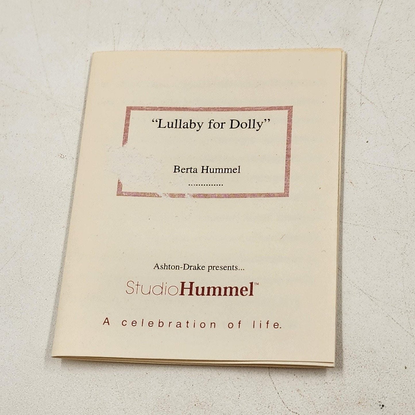 Berta Hummel's Lullaby for Dolly Ornament Ashton Drake Studio Series 14 1999