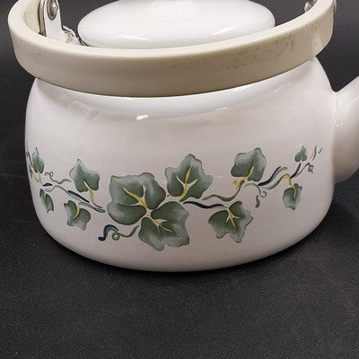 Corelle Coordinates Pattern Callaway Ivy Style Tea Kettle White Enamel Ivy Leave