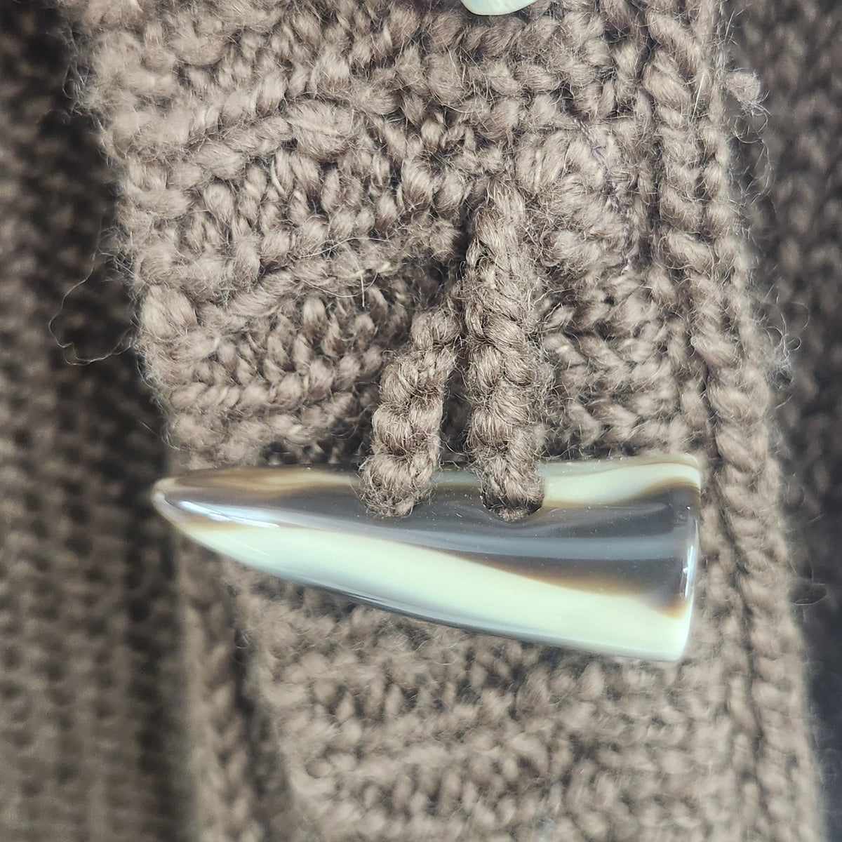 Relativity Women’s Medium Brown Cable Knit Vest Faux Fur Hood Toggle Zip