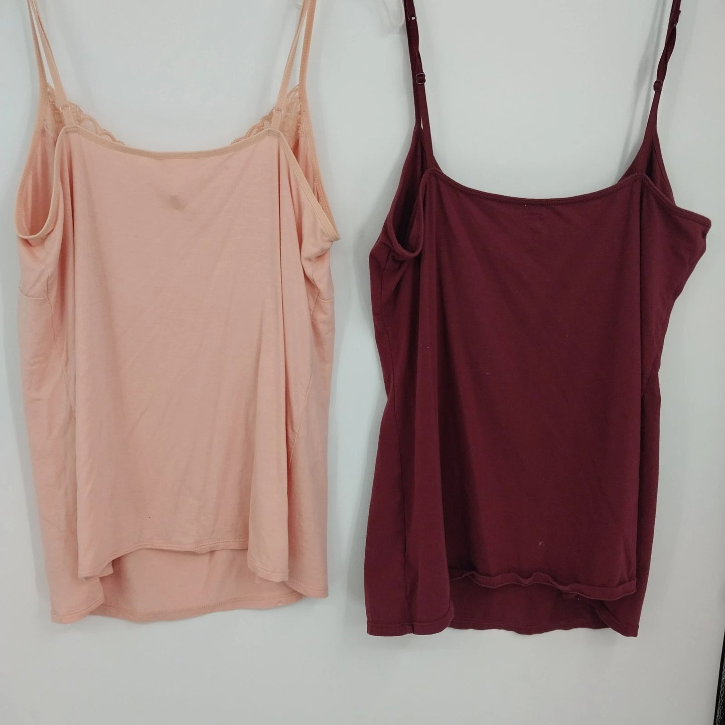 Old Navy Lace Trim Camisole Tank Top Lot 2 Women's Large Burgundy Pink Fitted