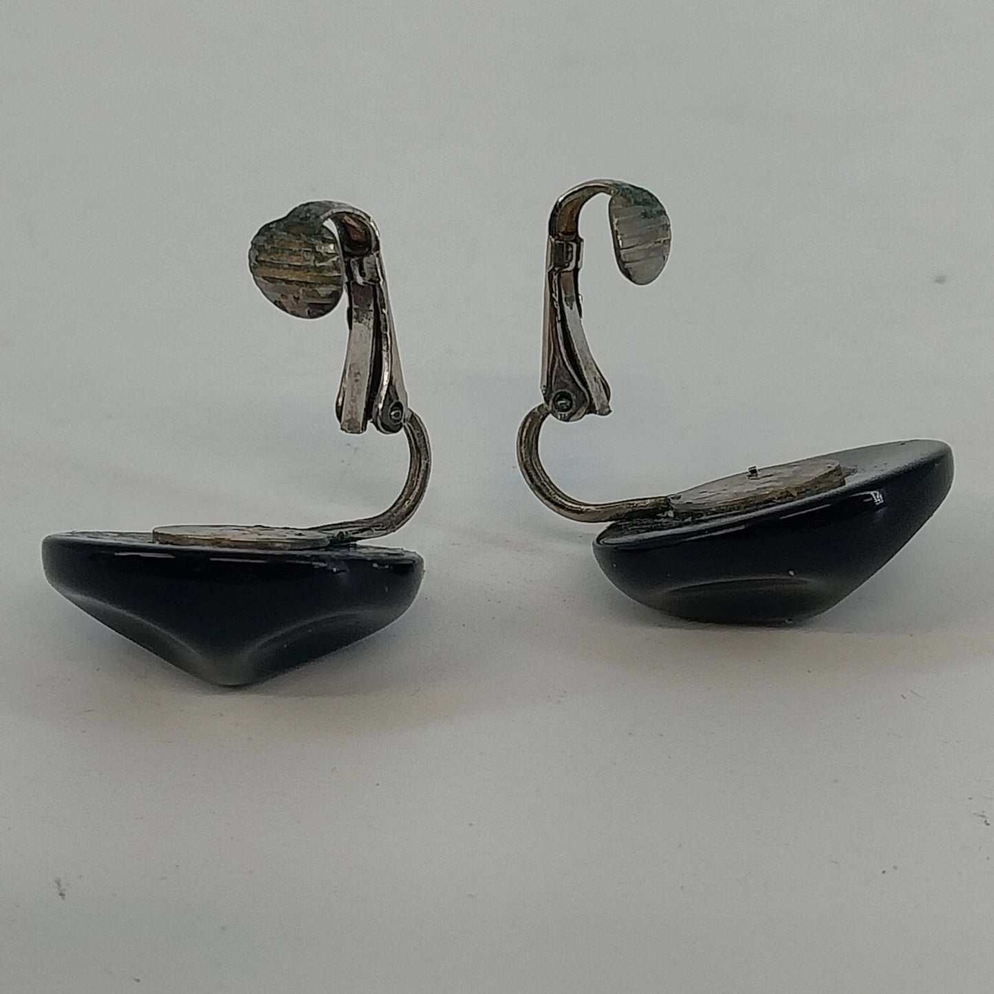 Black Statement Earrings Glossy Abstract Dome Round 1" Silver Tone Clip On Vtg