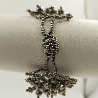 Metallic Grey Faux Pearl Chain Bracelet Faceted Beads Mesh Design 7.25"