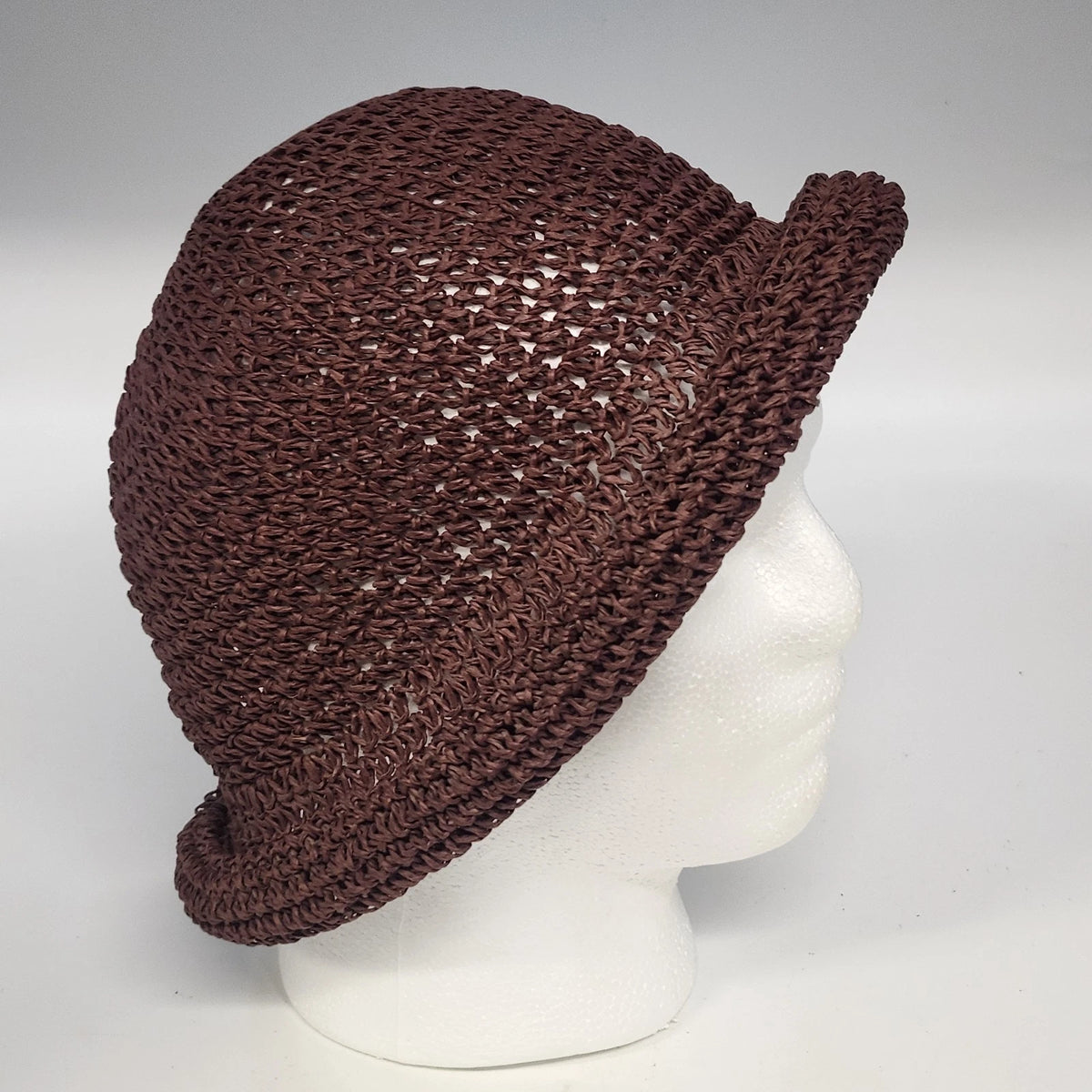 Women's Burgundy Woven Straw Cloche Sun Hat Rolled Brim Open Weave One Size Vtg
