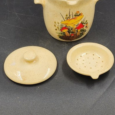 Ceramic Grease Drippings Jar w Lid Strainer Mushroom Homemade Pottery 1981 Vtg