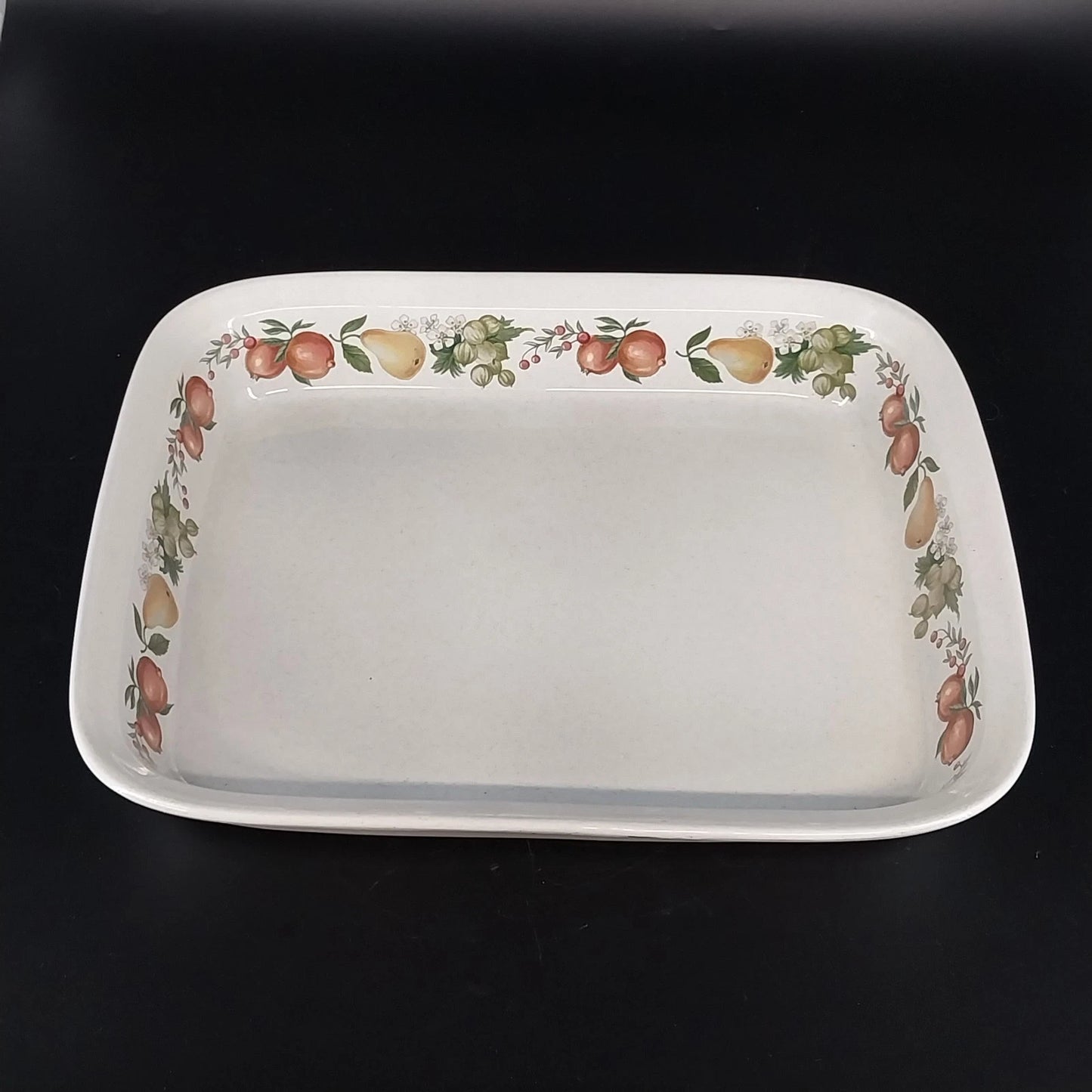 Wedgwood Quince Rectangular Baker 13” Oven to Table Fruit Ring England Vintage