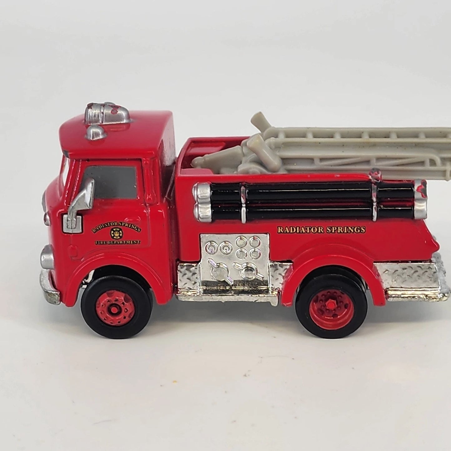 Disney Pixar Cars Rescue Squad Red Fire Truck Oversized Diecast 1:55 Scale Toy