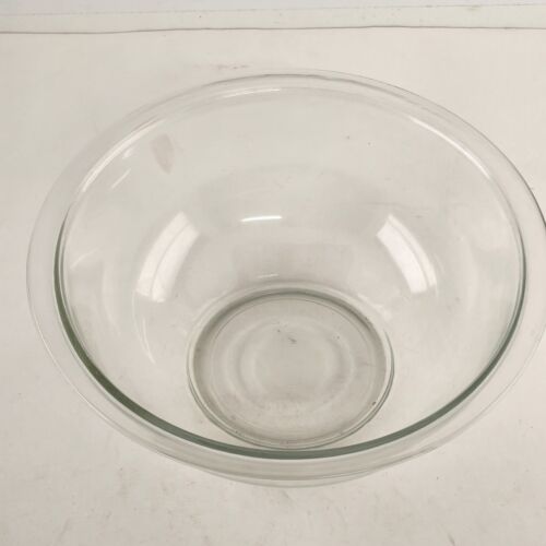 2 Pyrex Mixing Bowls 323 Size Clear & Smoke Glass Nesting 1.5L Cap Scratches