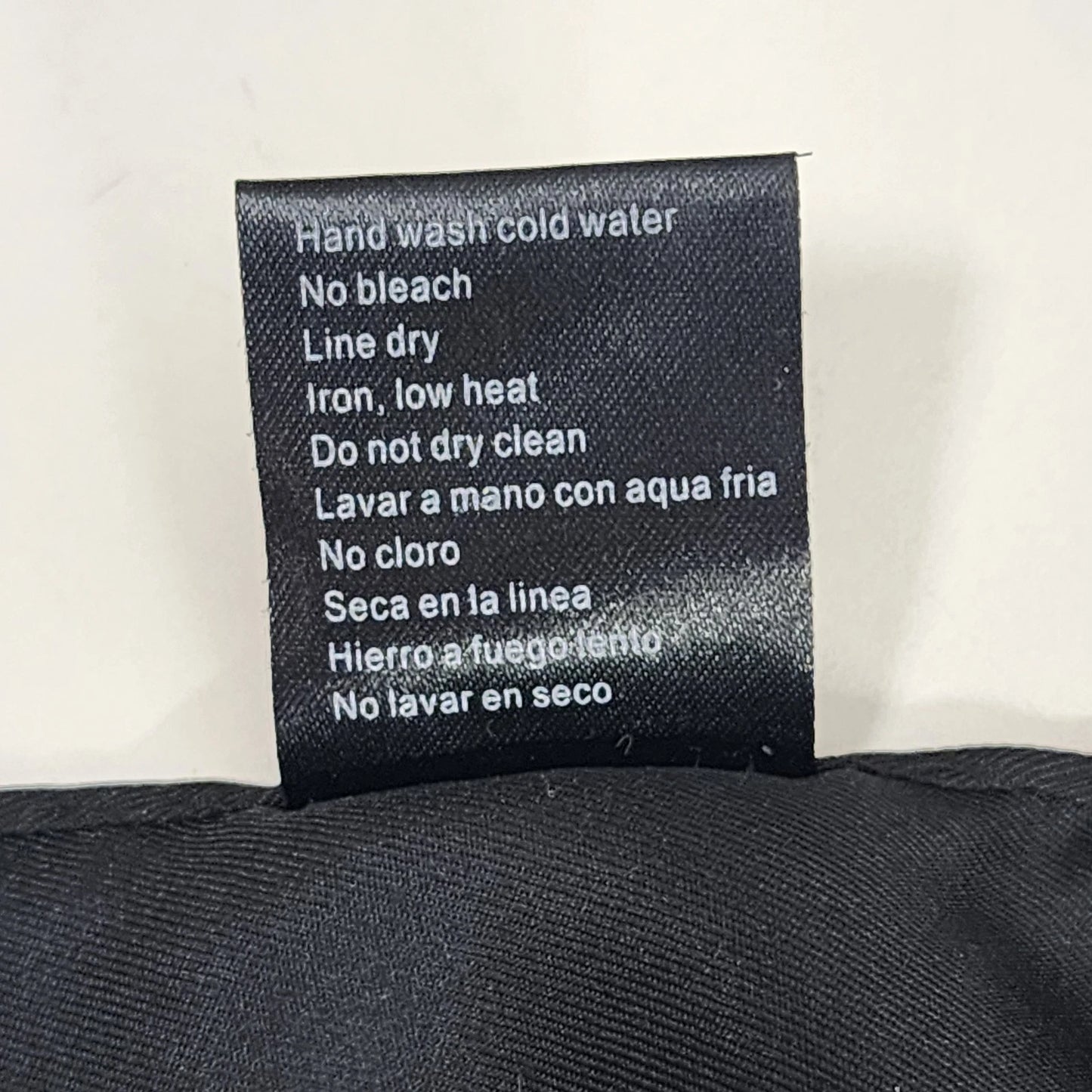 Totes Square Scarf Black Beige Geometric Print 27" Polyester Shawl Wrap China