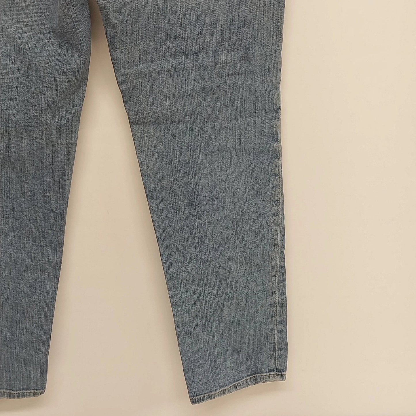 Eileen Fisher Women Light Wash Straight Leg Jeans Size 6 Distressed Cotton Denim
