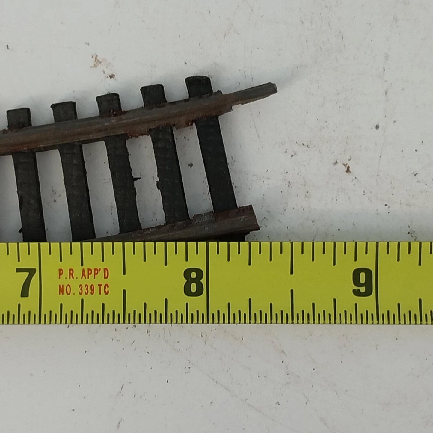 Vintage HO Scale Train Track Lot 16 Pieces Curved Straight Crossover
