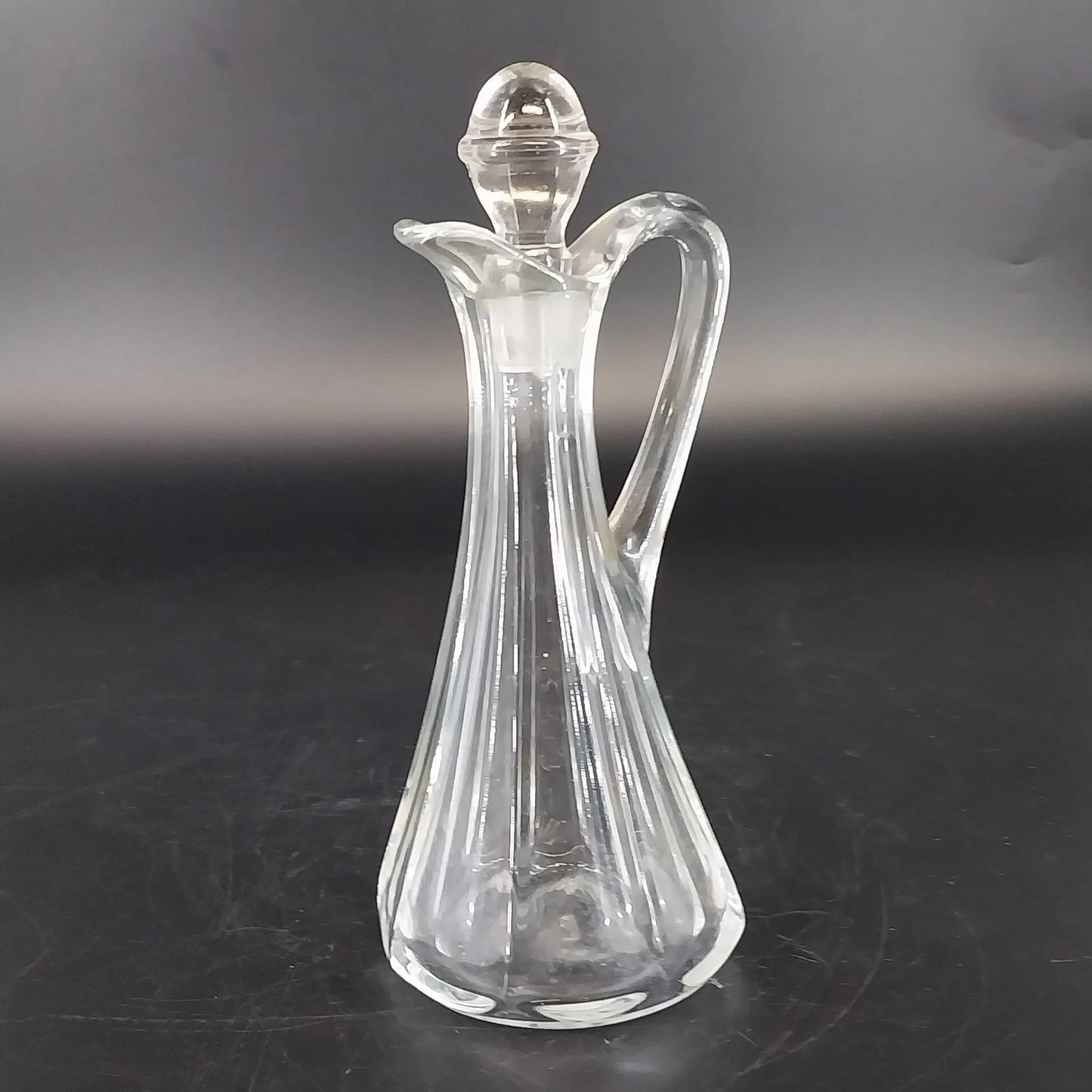 Clear Glass Cruet Bottle Ribbed Panels Stopper Oil Vinegar Decanter 7.25" Vtg