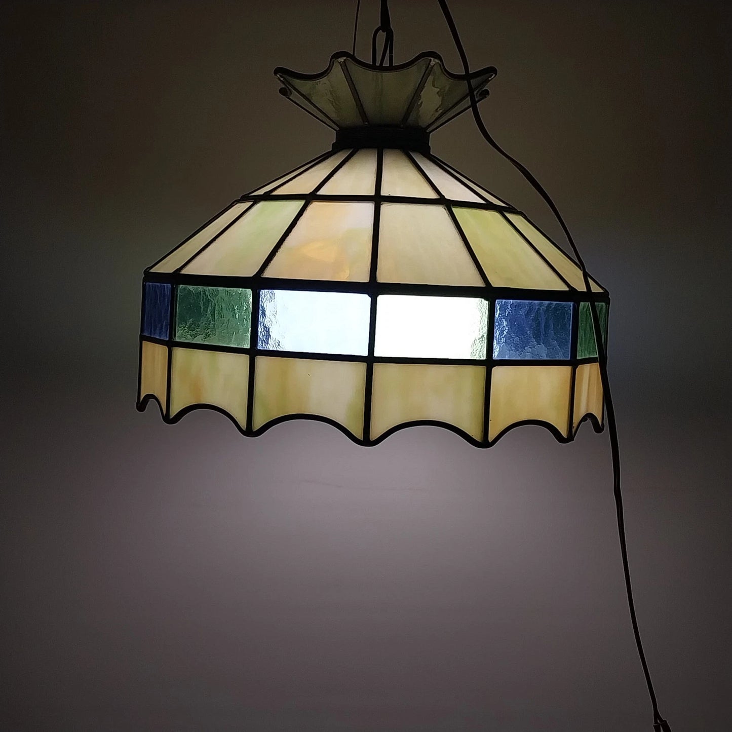 Tiffany Style Green Stained Glass Hanging Light Fixture 16 Inch