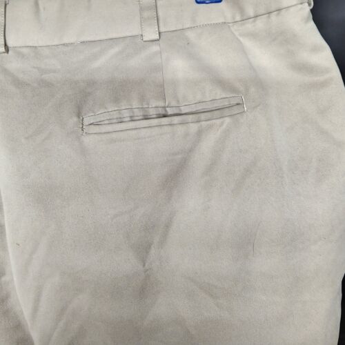 G H Bass & Co Men's Walking Shorts 36" Beige Pleated Front Dressy Style Vintage