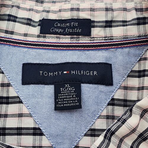 Tommy Hilfiger Men's Classic Fit Short Sleeve Cotton Plaid Shirt Size XL