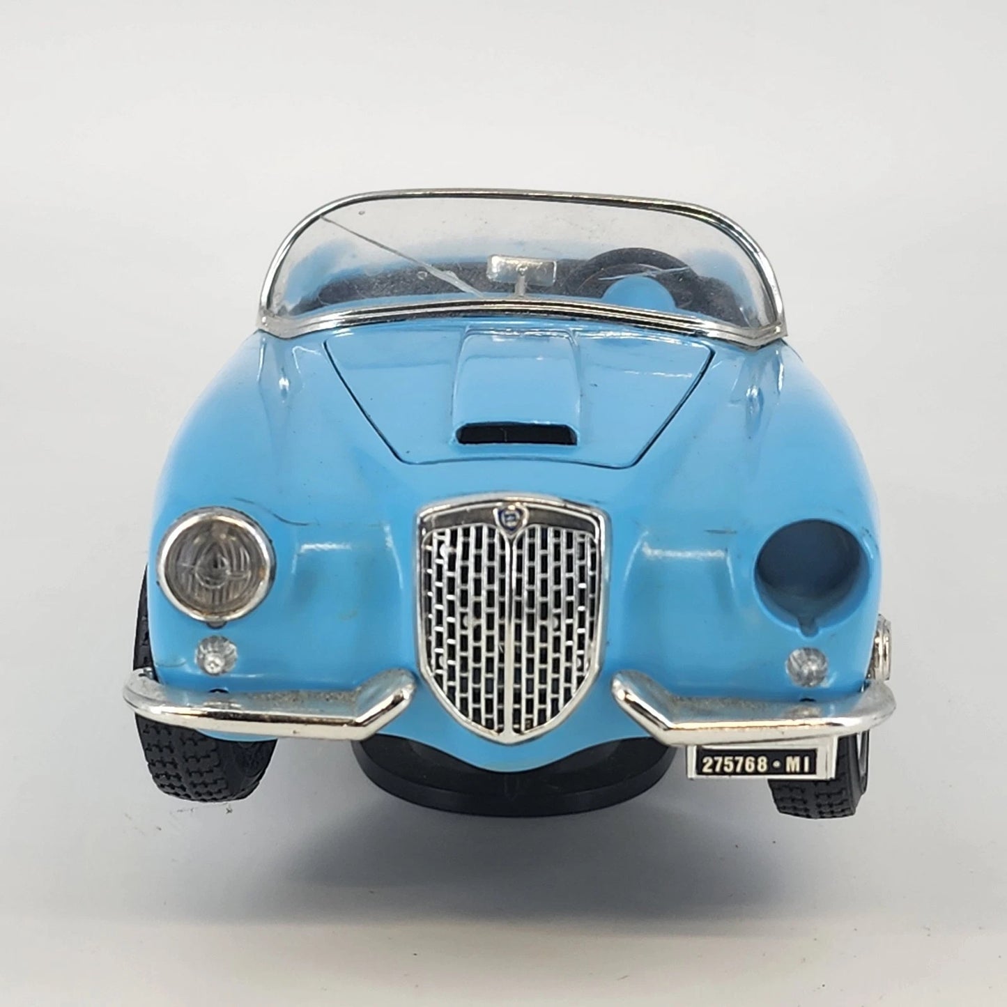 Bburago Lancia Aurelia B24 Spider 1955 Blue 1:18 Diecast Italy Opening Hood Door