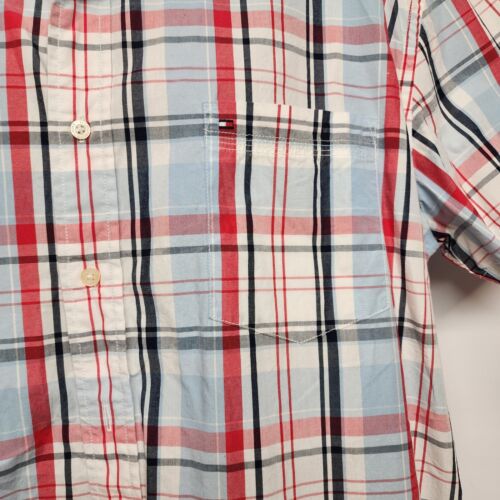 Tommy Hilfiger Men's Classic Fit Short Sleeve Cotton Plaid Shirt Size XL