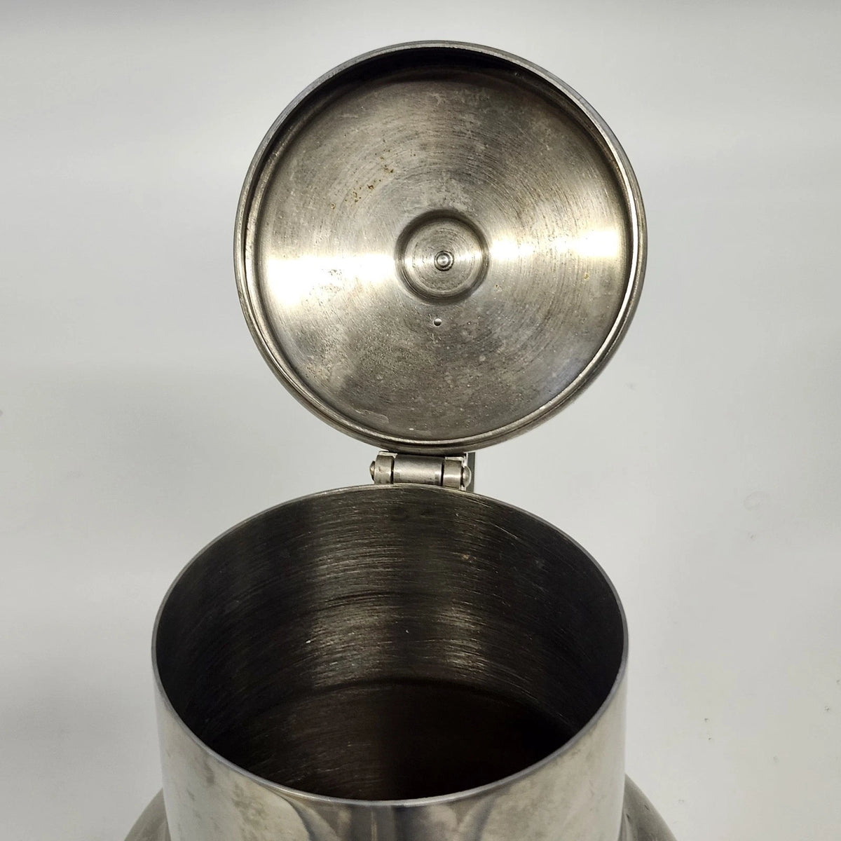 Oneida 18/8 Stainless Steel Tea Coffee Server 8" Hinged Lid Curved Spout Handle