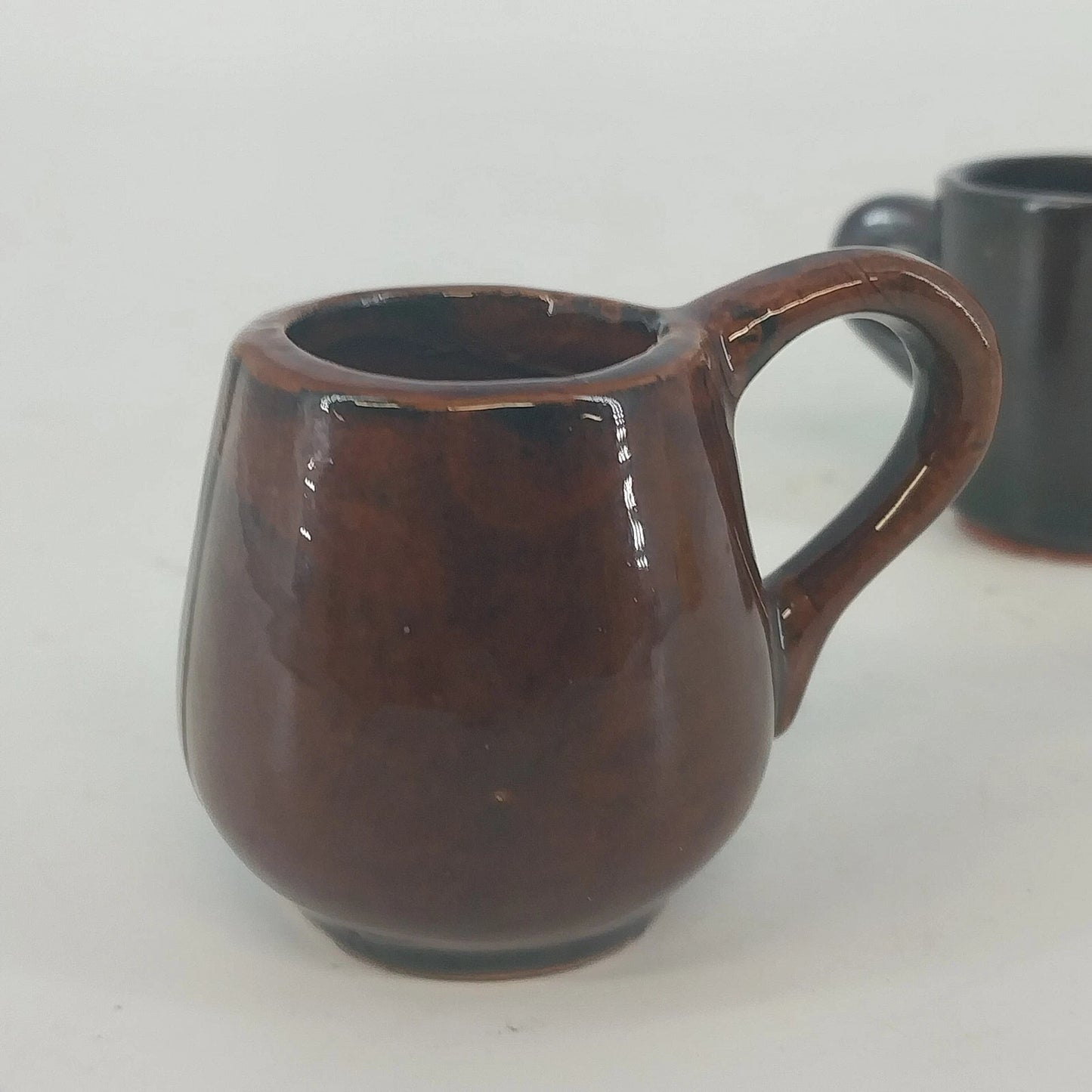 Pacific Japan MINIATURE Coffee Cups Set 4 Red Clay Brown Glaze Earthenware Mugs