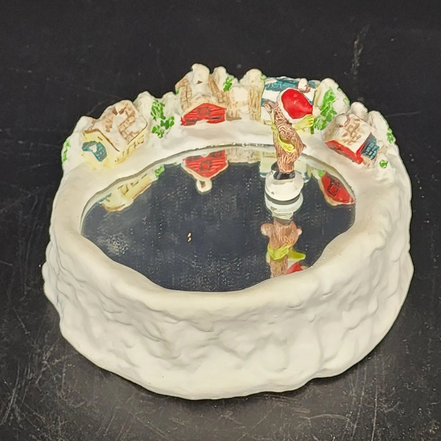 Christmas Around the World Skating Bear Music Box Wind Up Animated 6" House of Lloyd