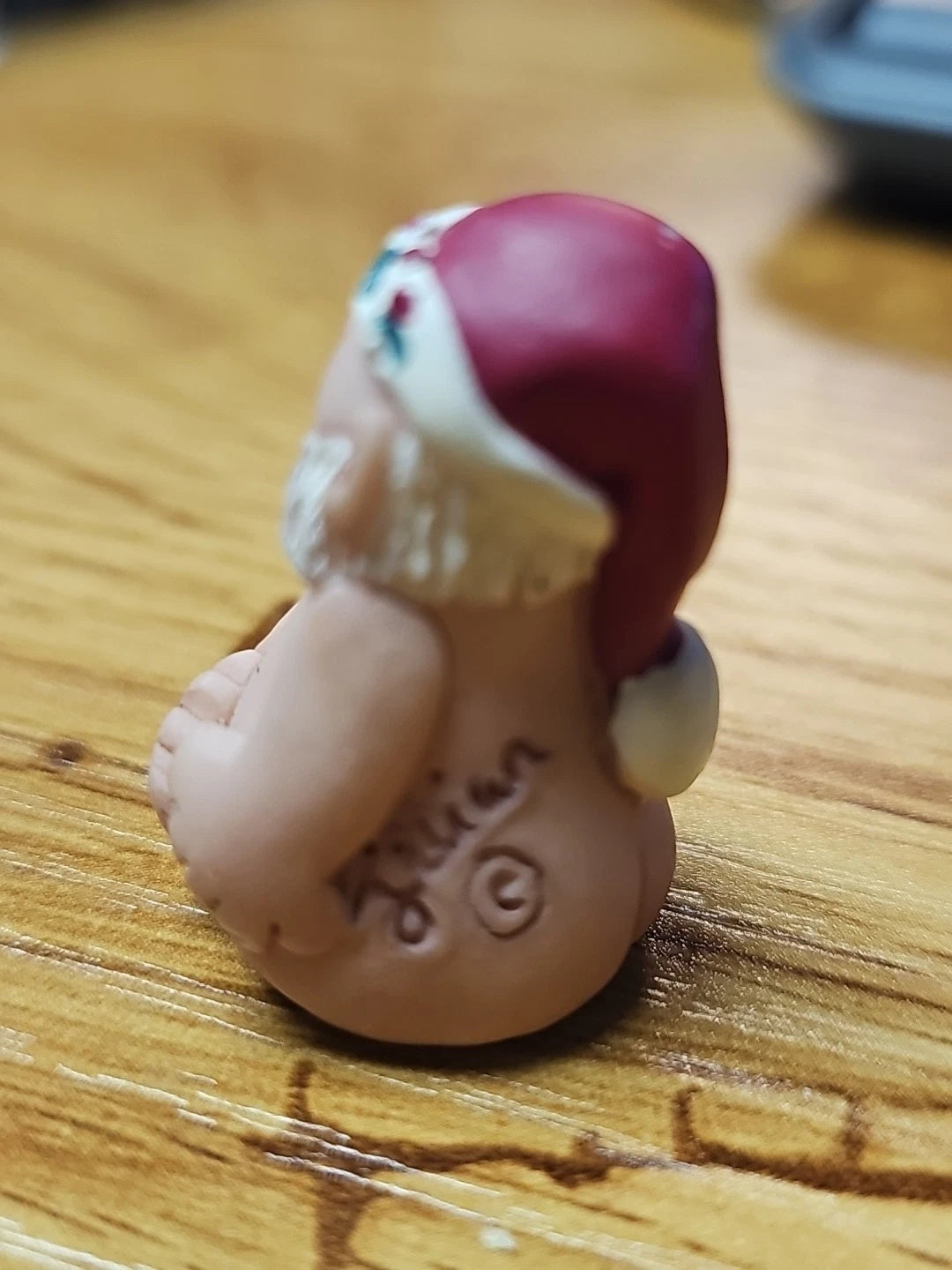 Jillian Miniature Santa Claus Figurine Resin 1.25 Inch
