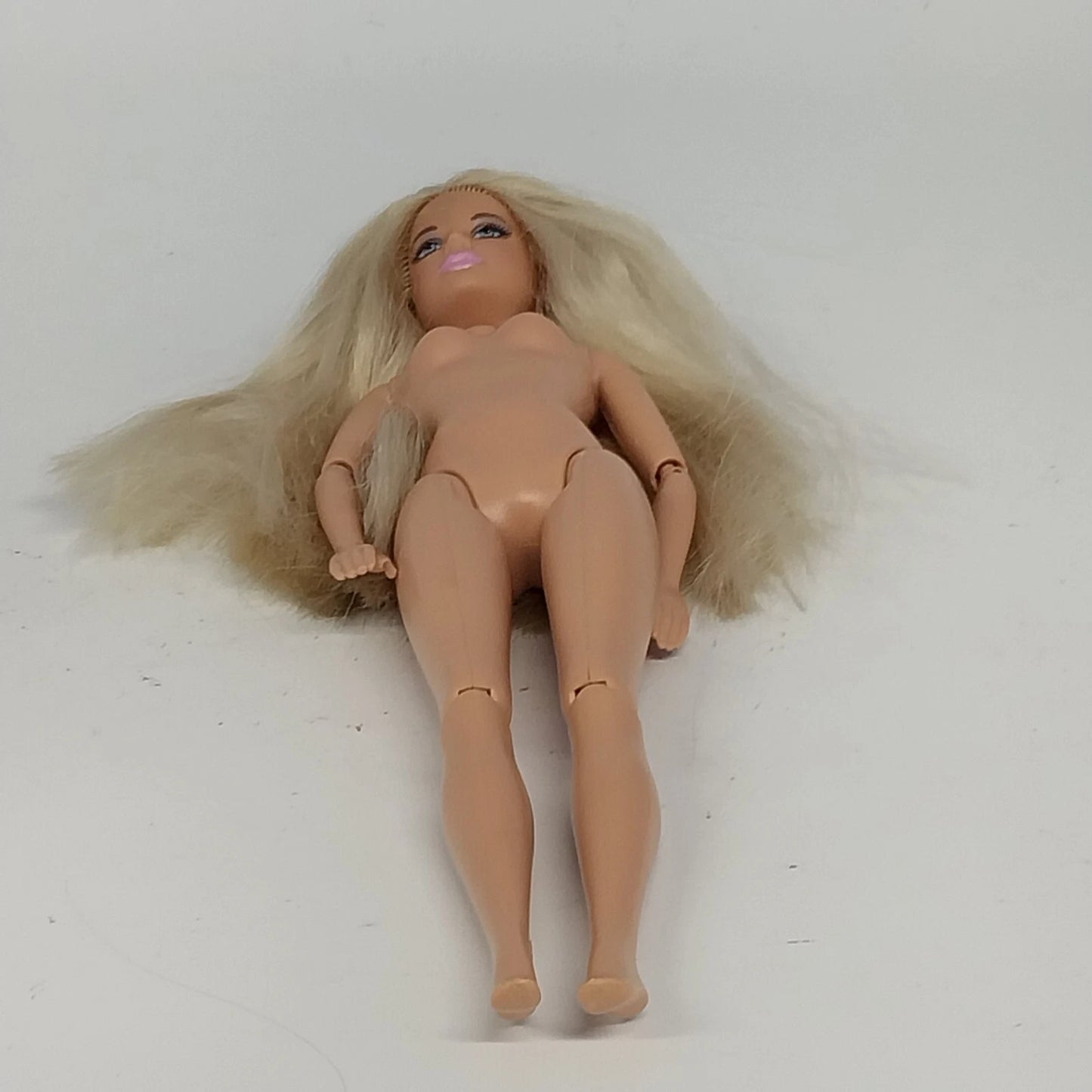 Mattel Barbie Ballerina Doll Blonde Bendable Knees Elbows 2005 Head 2006 Body