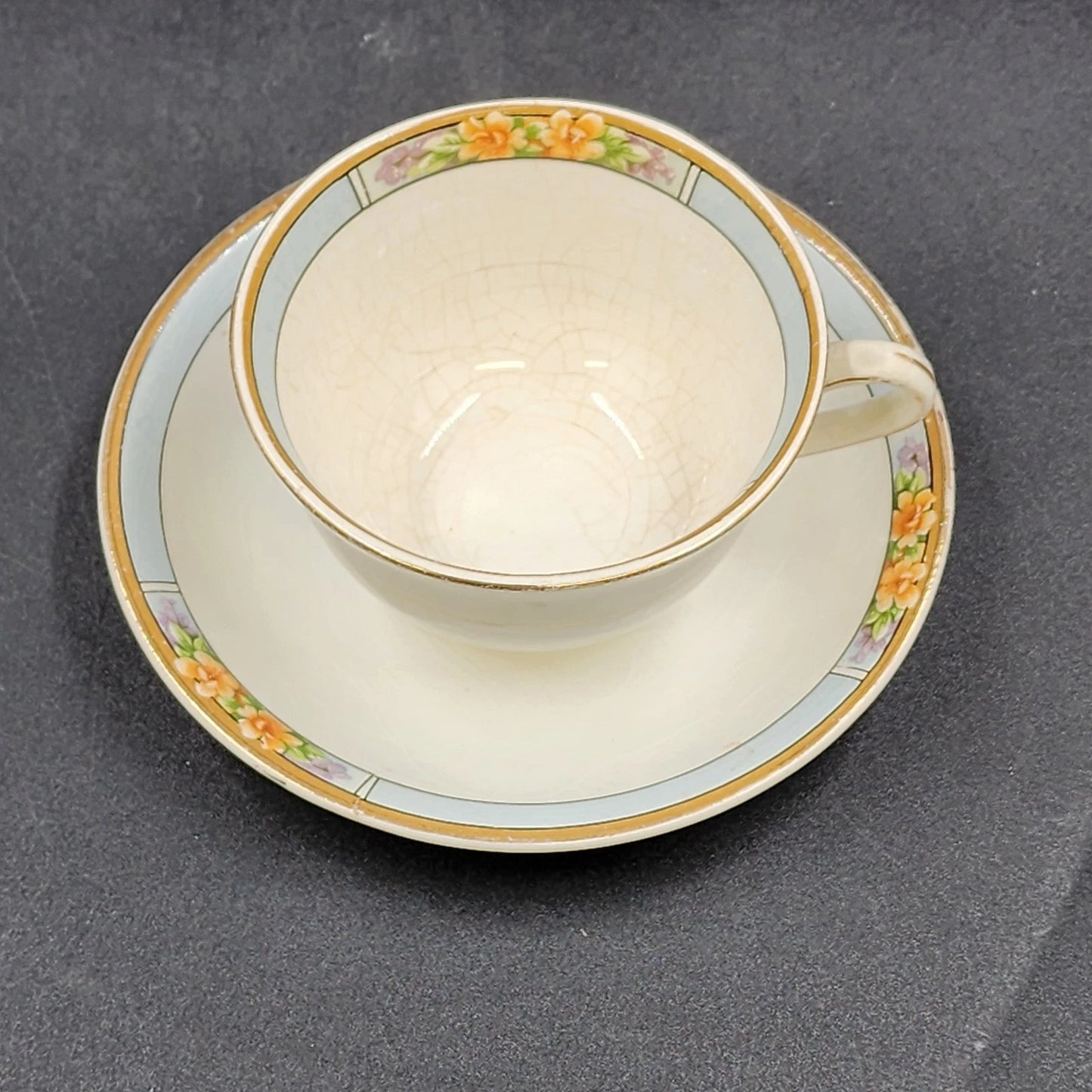 6 Nebraska Blue Flat Cup & Saucers England Blue Rim Flower Accent J & G Meakin