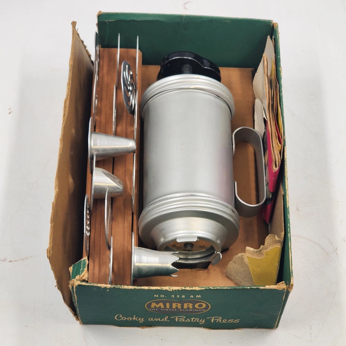 Mirro Cooky Pastry Press No 358 AM Aluminum Set 11 Discs 3 Tips Book with Box