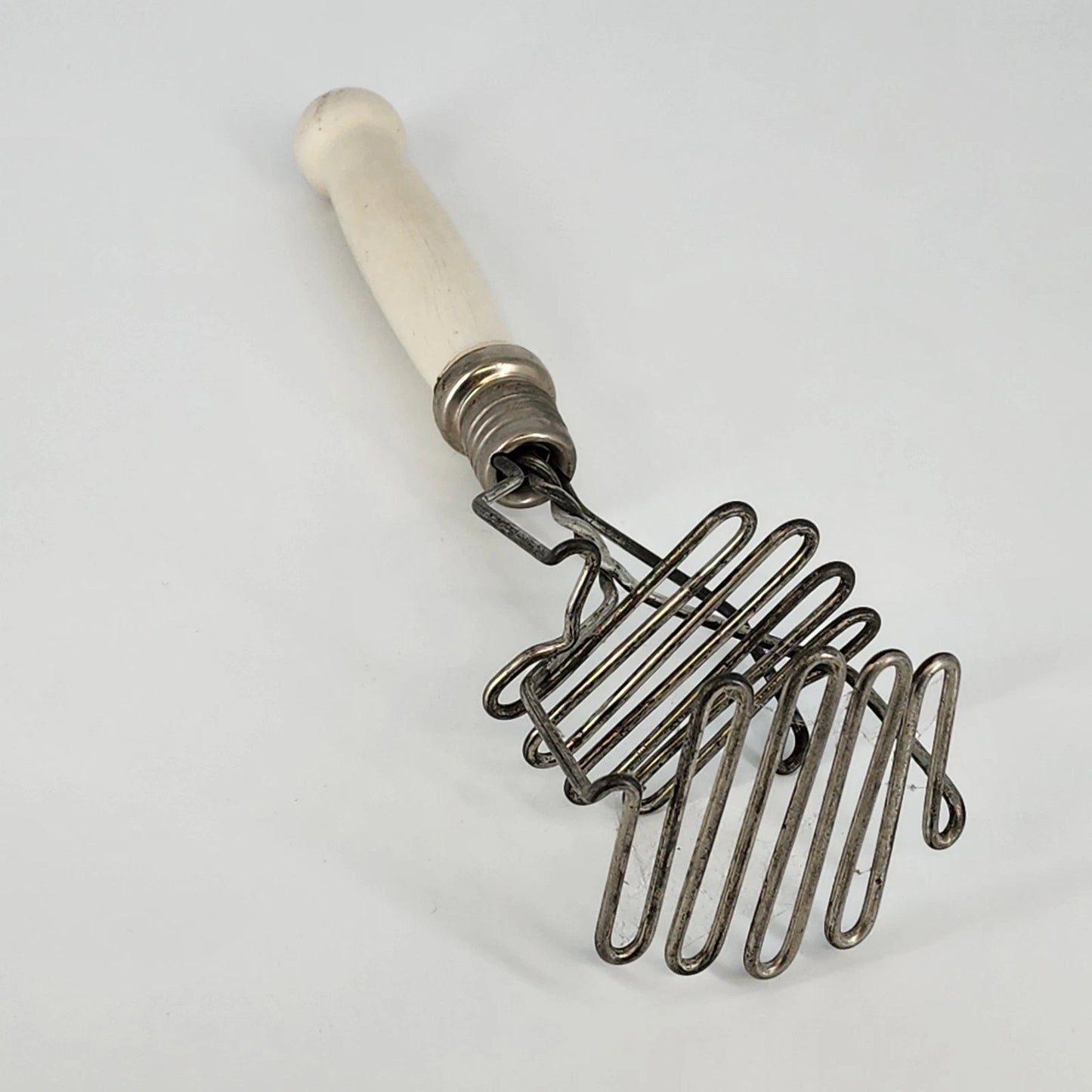 Double Wire Potato Masher White Wood Handle Farmhouse Kitchen Tool 11.5" Vintage