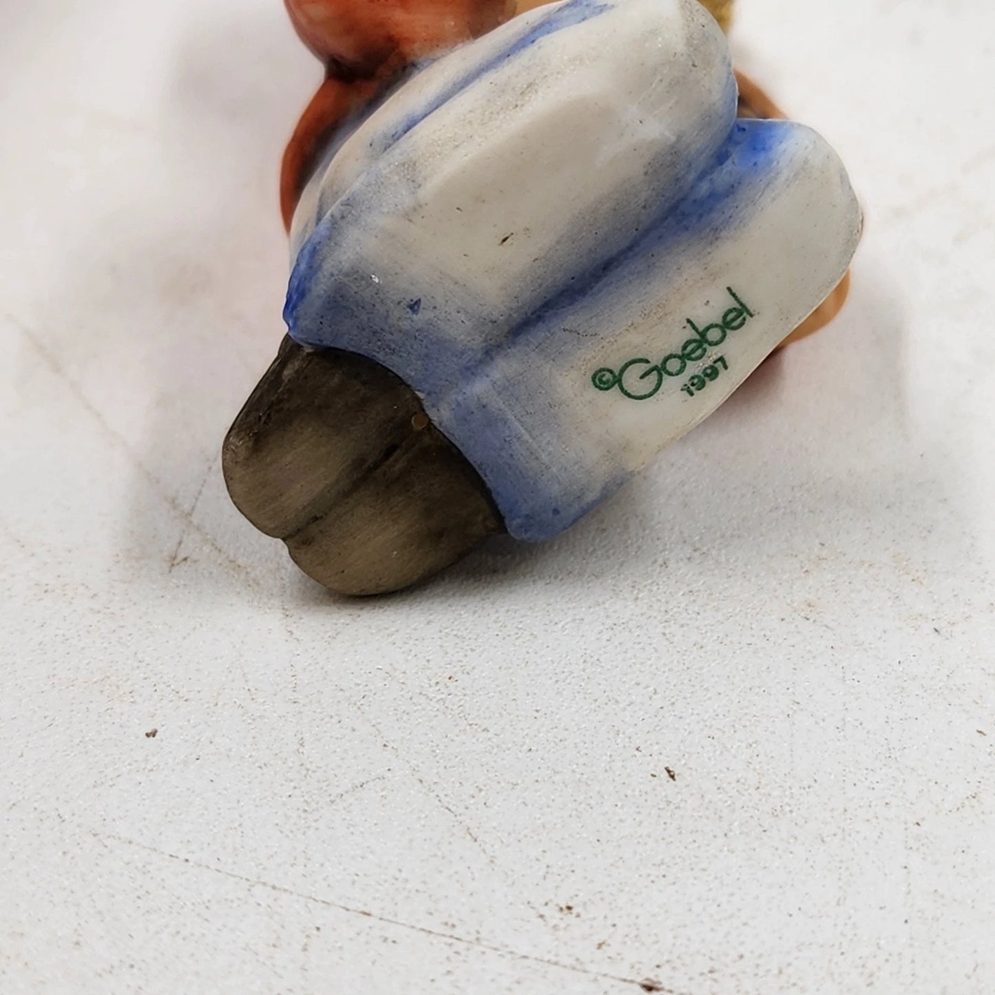 Berta Hummel Ornament MY FIRST NATIVITY 1997 Goebel Porcelain Christmas 2.25"