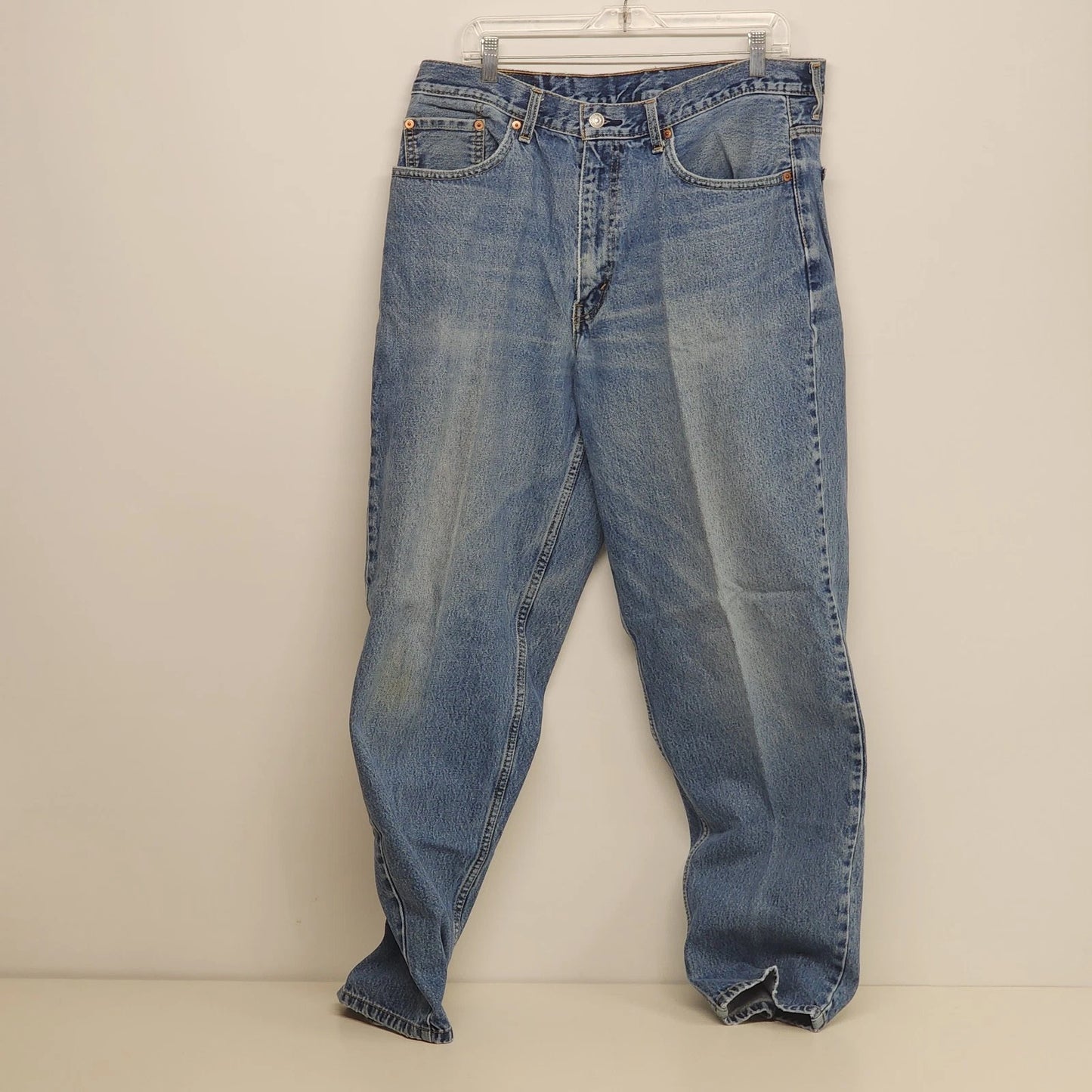 Levi's 560 Tapered Loose Jeans Men's 38x34 Light Wash Denim Comfort Discontinued