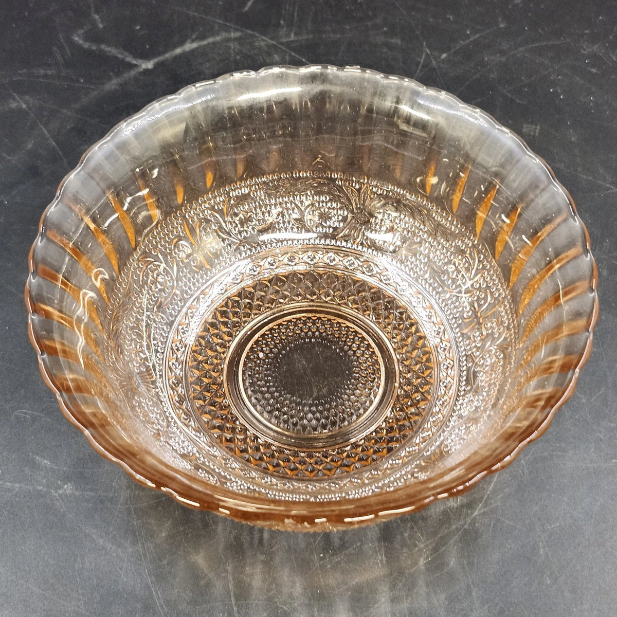 Indiana Glass Tiara Sandwich Pink Pressed Glass Bowl 7" Fluted Scalloped Vintage