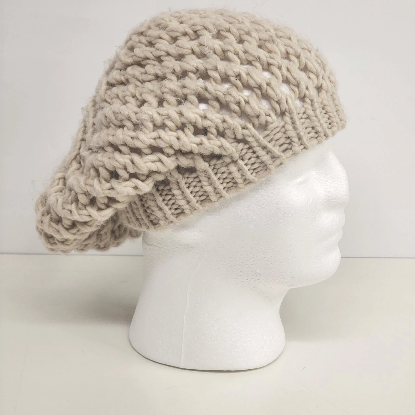 Forever 21 Cream Crochet Beret Hat Chunky Knit One Size