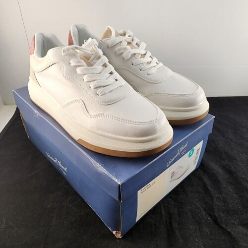 Universal Thread Women’s 8M Shoes Flora Casual Sneakers White Lace Up Pink Trim