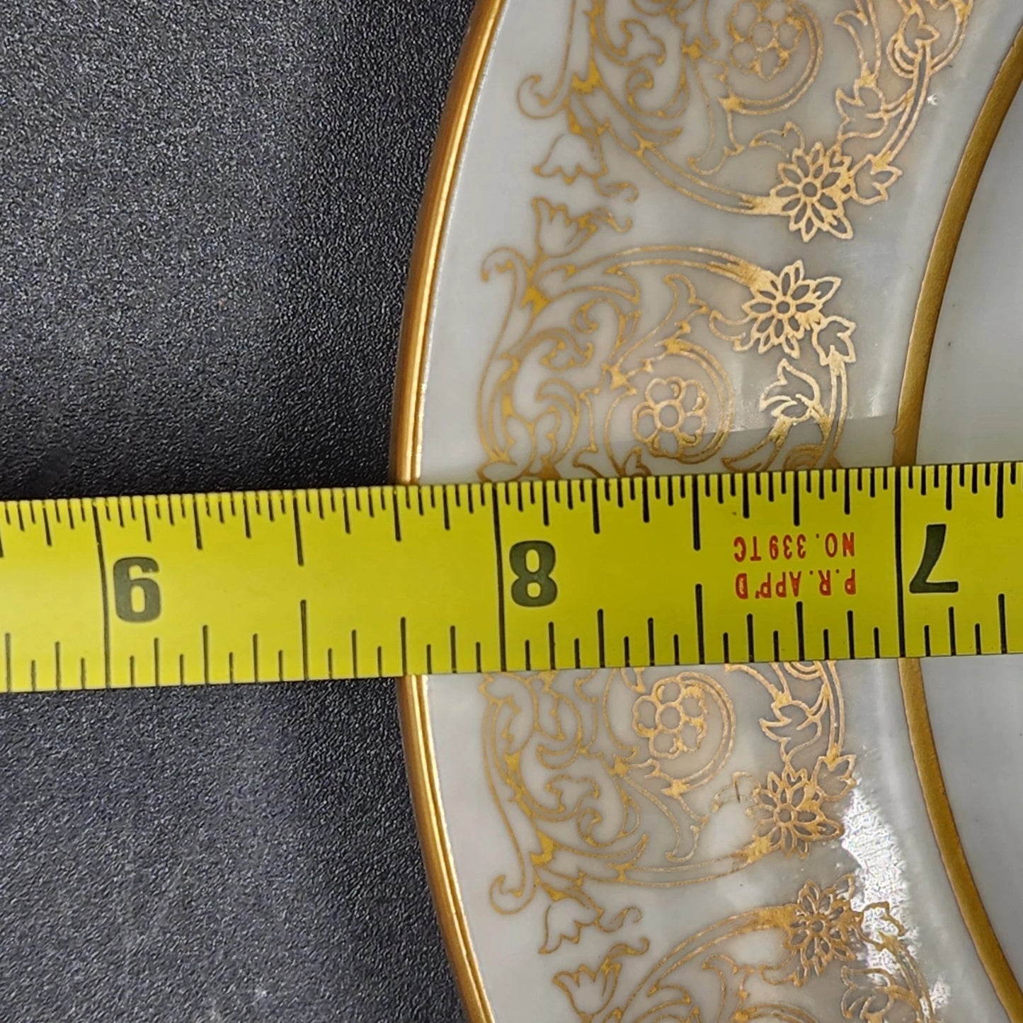 Wittnauer Collectors Guild Plate IF15 A Dash for the Timber Remington Bone China