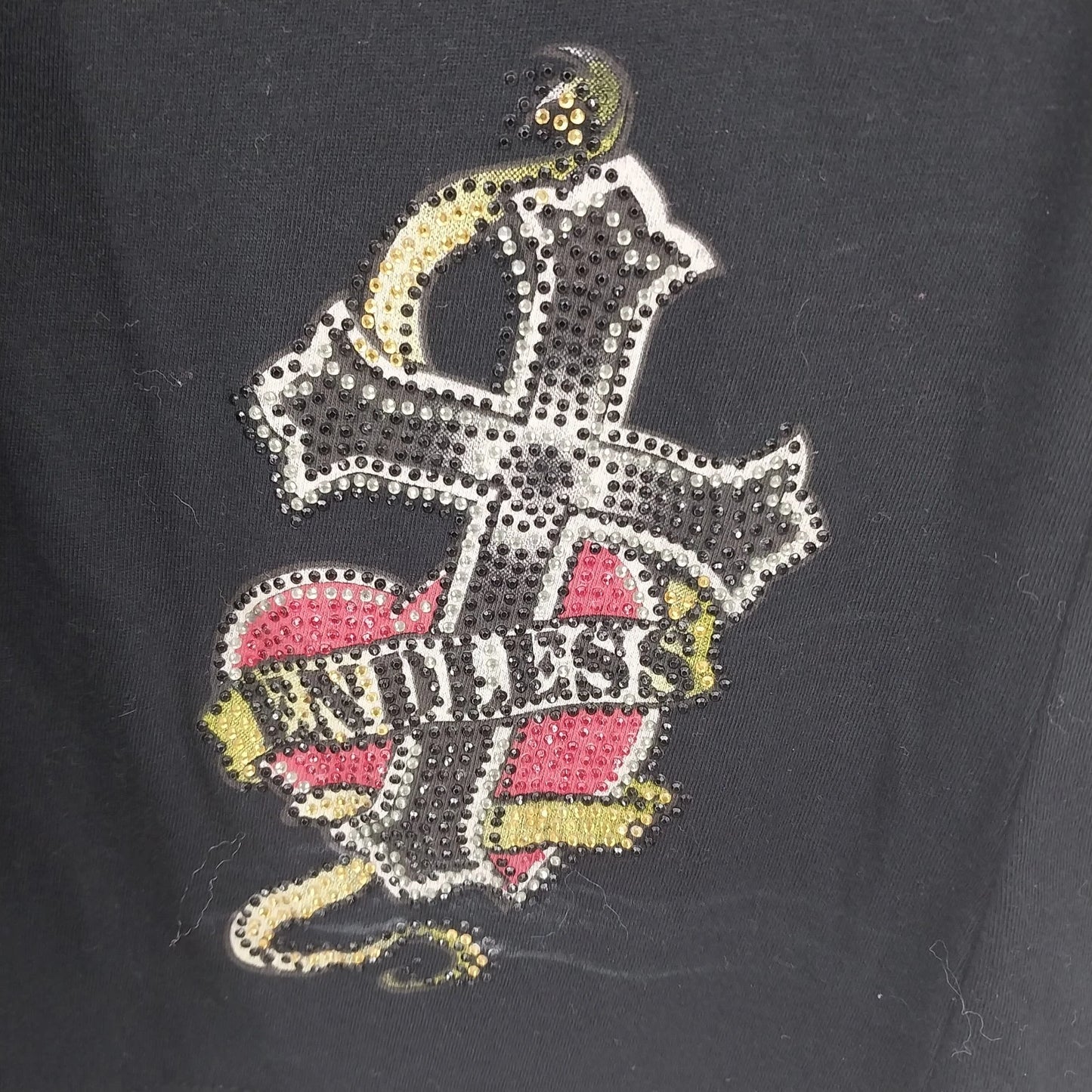 Escio-T Women's Black Rhinestone Endless Love Cross Heart Graphic Top Large