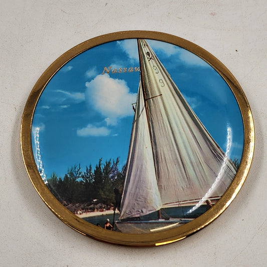 Souvenir Powder Compact Nassau Sailboat Gold Case Mirror Puff Sifter Vtg Unused