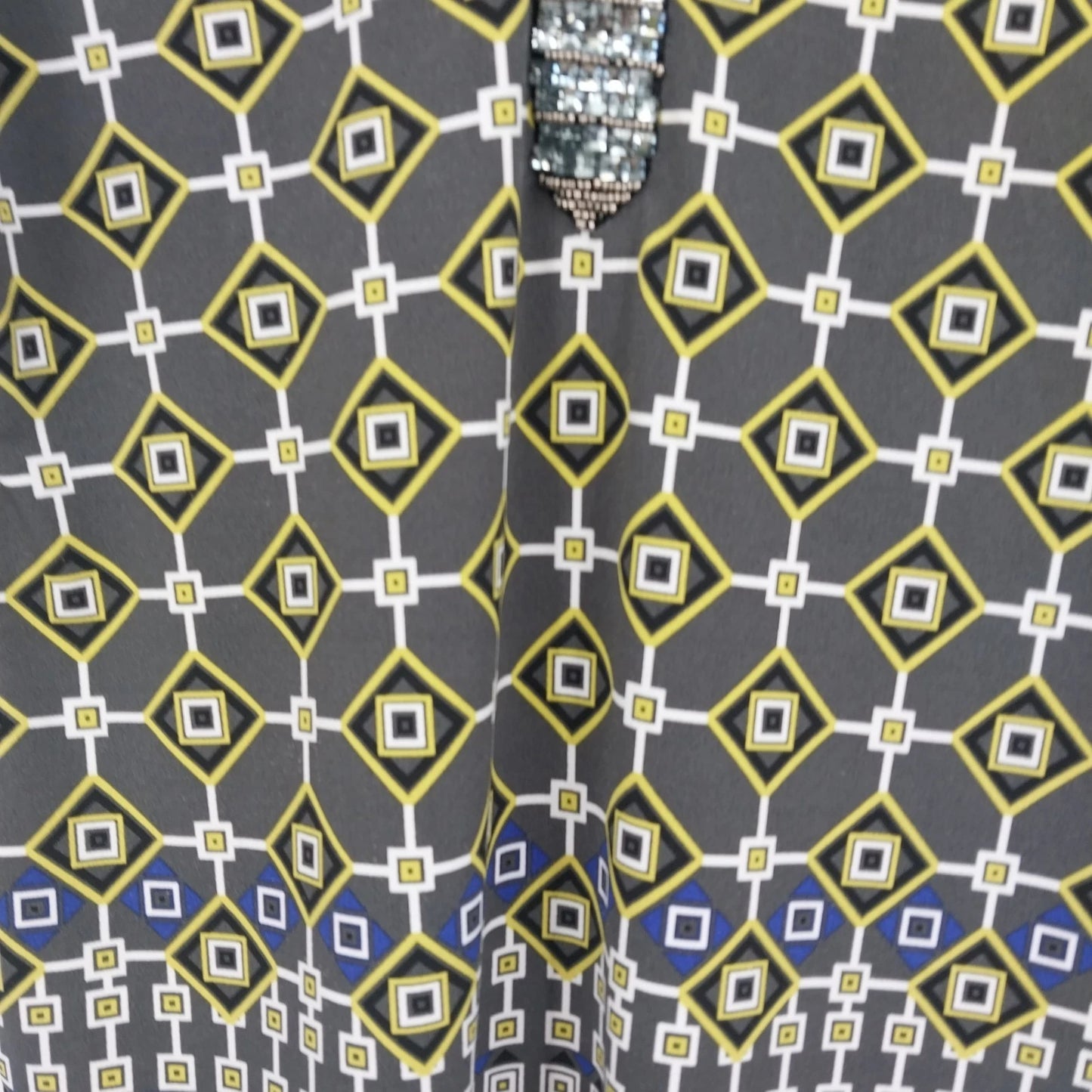 JM Collection Petite Geometric Print Beaded V-Neck 3/4 Sleeve Top P/P Polyester