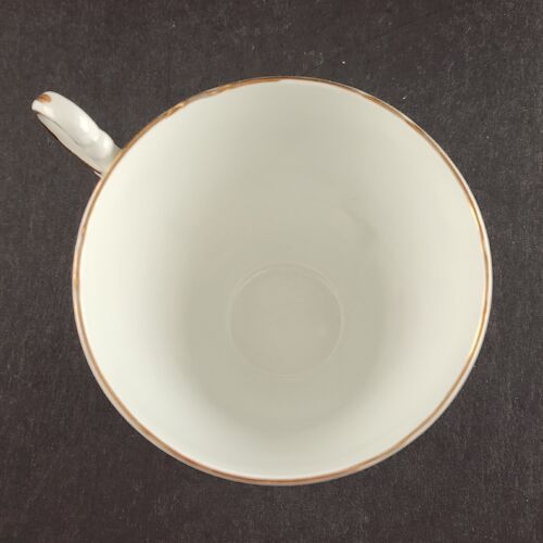 Regency Bone China Tea Cup Christmas Rose Pattern Gold Trim Made in England