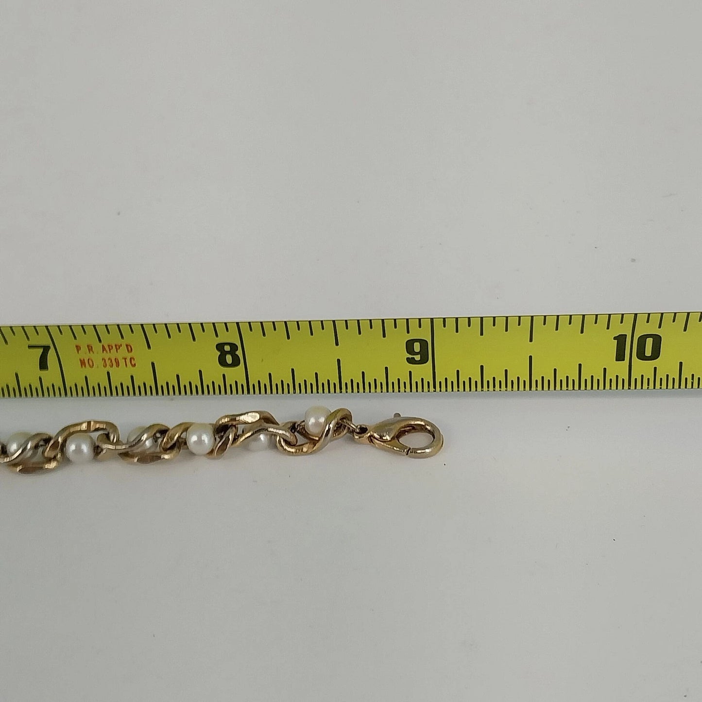 Gold Tone Link Bracelet Faux Pearl Twist Bar Accent Chain 9" Clasp Jewelry Vtg