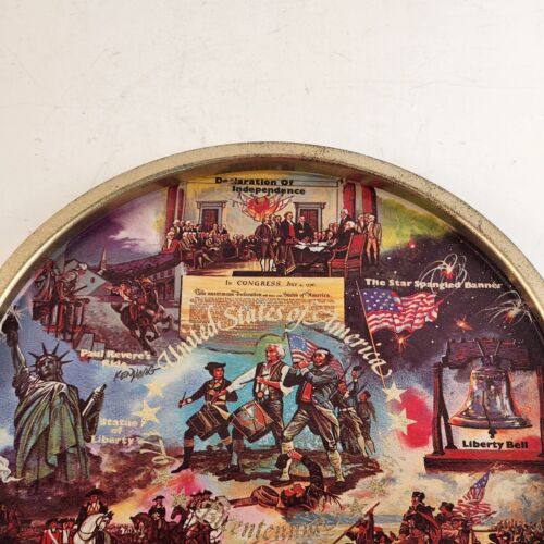 US Bicentennial Patriotic Metal Tray Revolutionary Images 11" Across Vintage