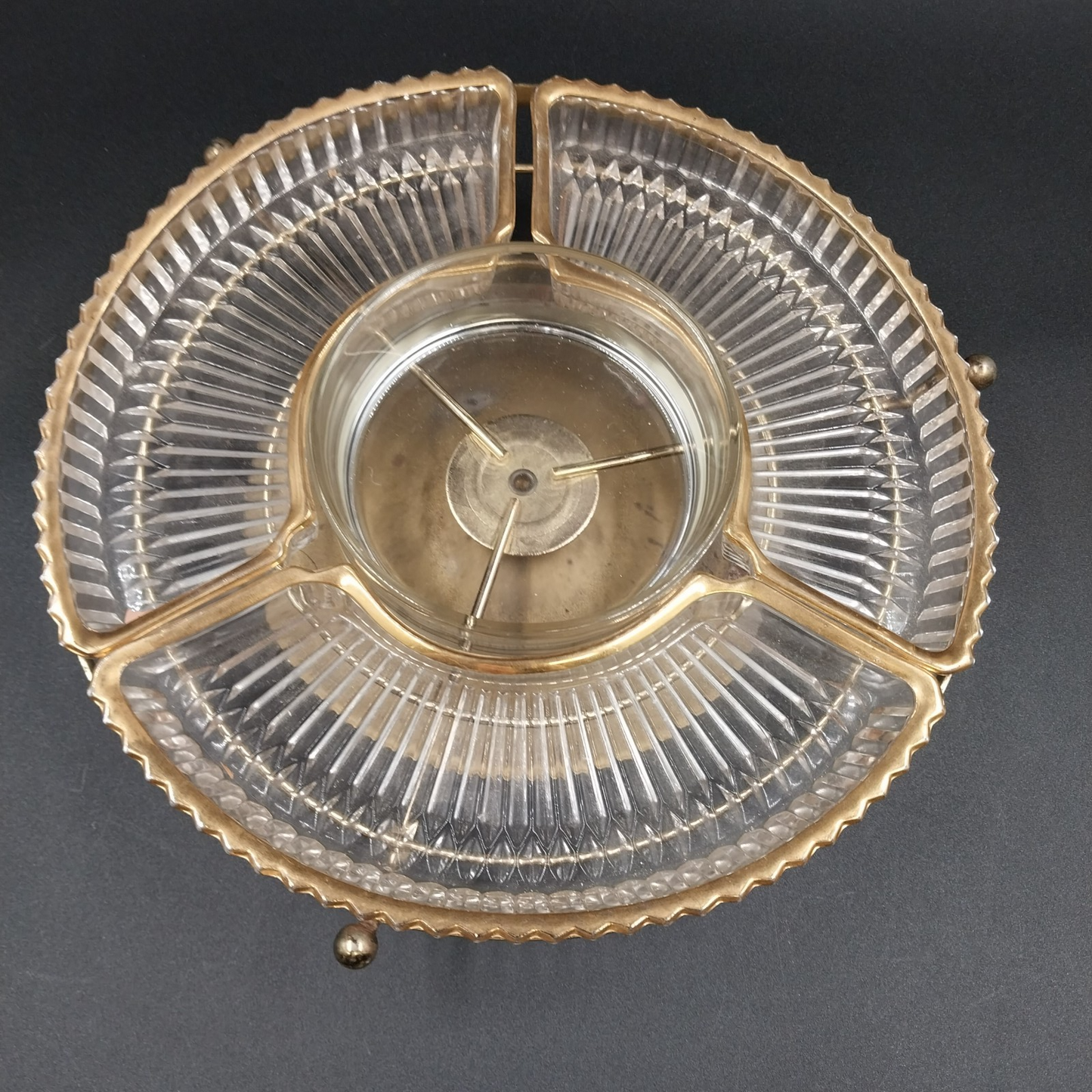 Faber Bros Lazy Susan Appetizer Tray Gold & Clear Glass 4-Part w Lid 10.5" Vtg