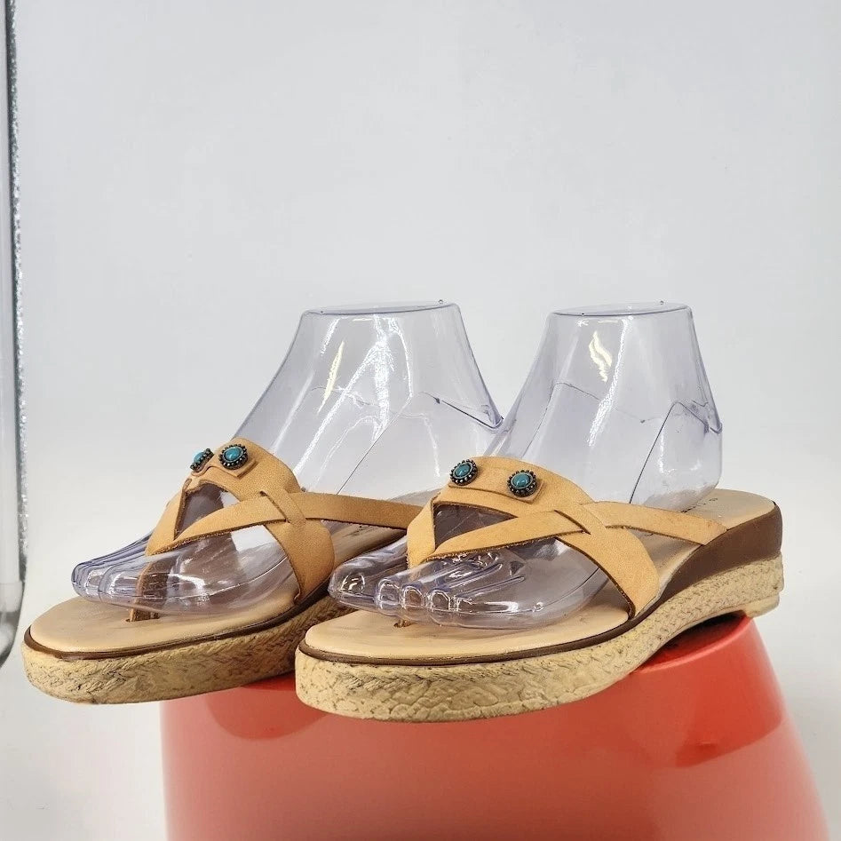 Castelfranco Wedge Sandals Womens 8 Beige Leather Rhinestone Italy