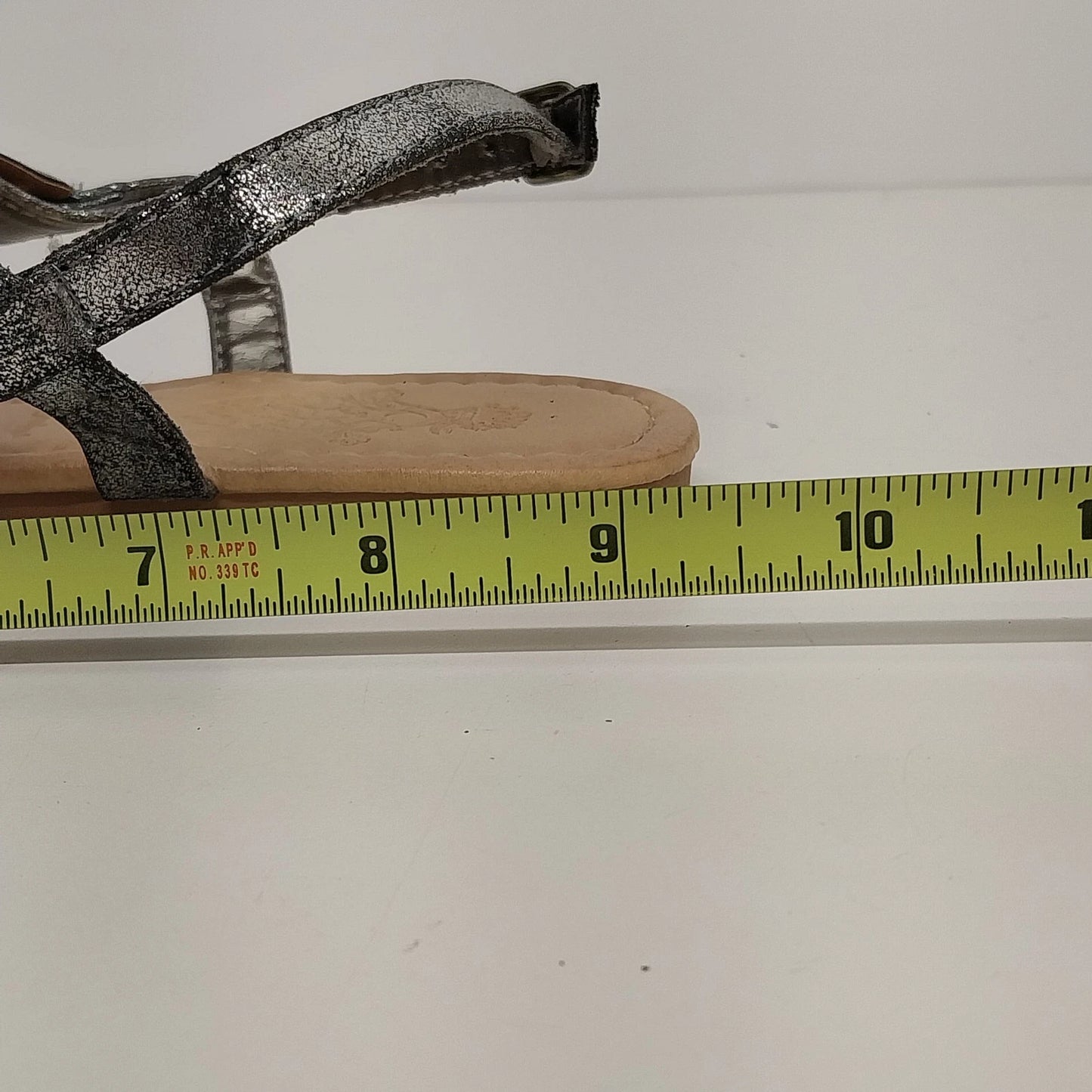Design By Jacobies Darlene-5 Pewter Gold Strappy Sandals Womens 8T