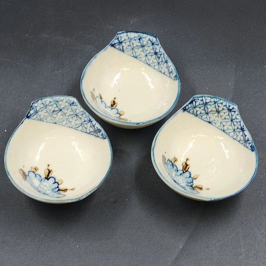 3 Japanese Ceramic Tonsui Bowls Blue Floral Hand Painted Porcelain Nabe Hot Pot